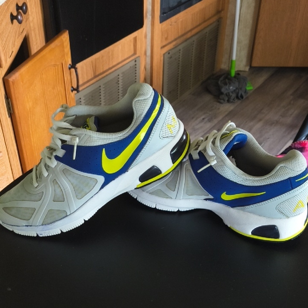 Nike Airmax  White and Blue Sneakers with Yellow Accents